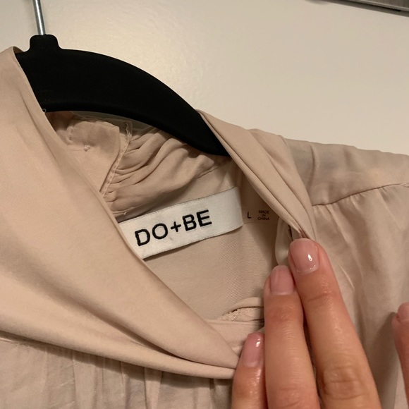 DO+BE Blouse with Tie - Picture 2 of 5